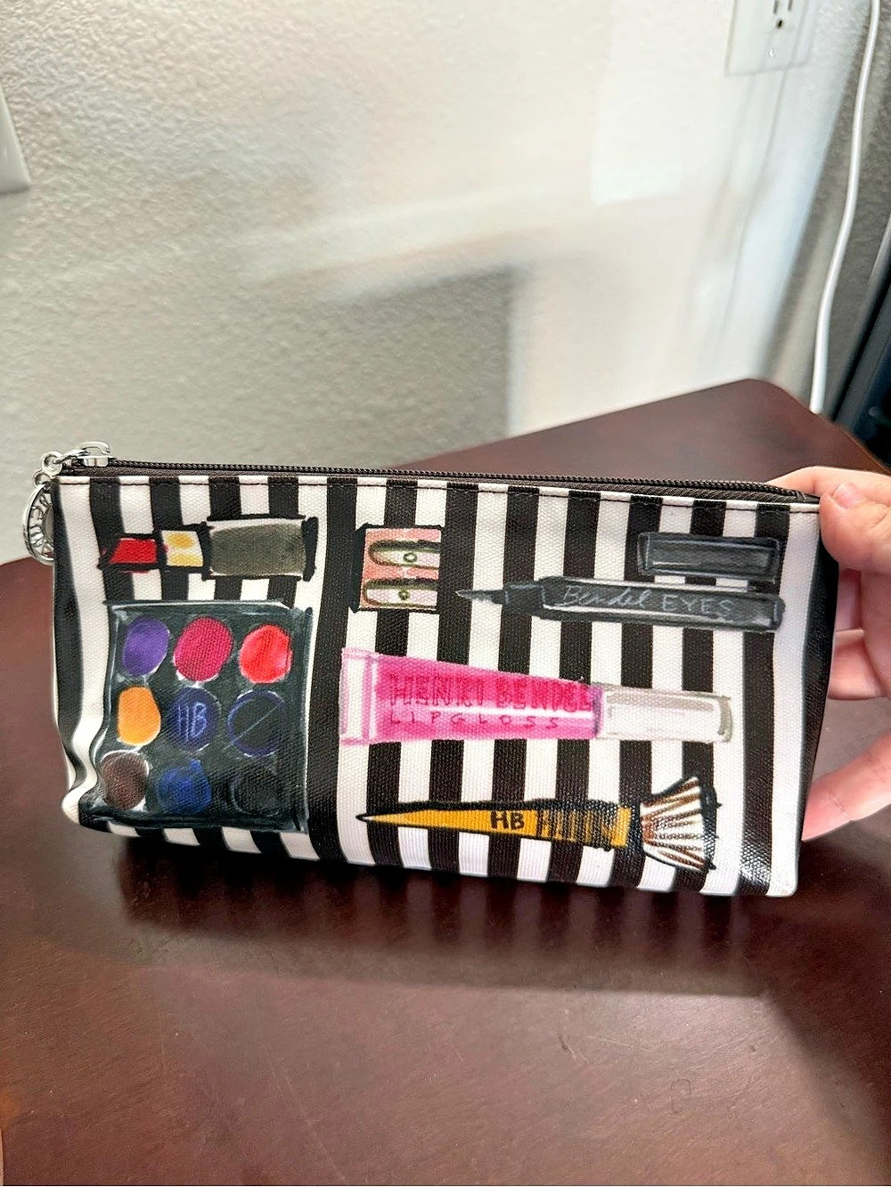 Henri Bendel Striped Cosmetic Pouch in Cute Makeup
